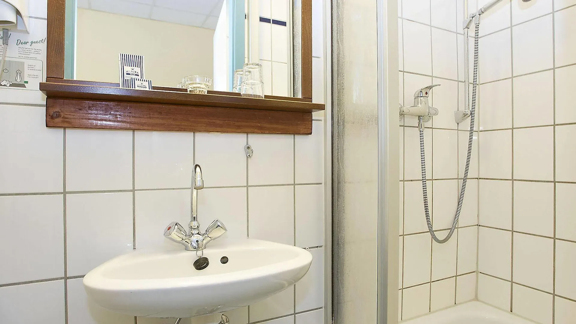 Junckers Hotel Berlin 3*,  Germany