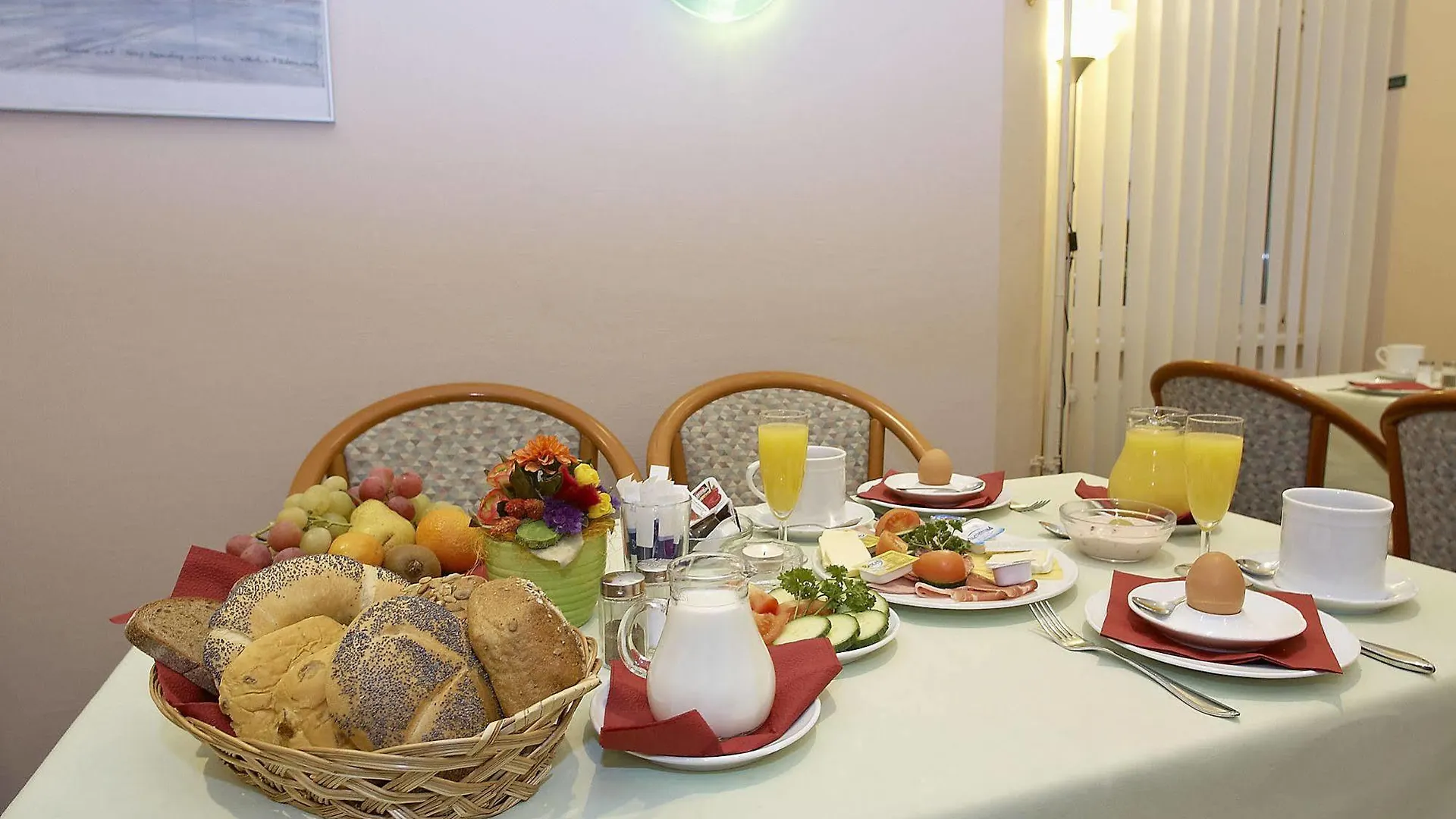 Junckers Hotel Berlin 3*,  Germany